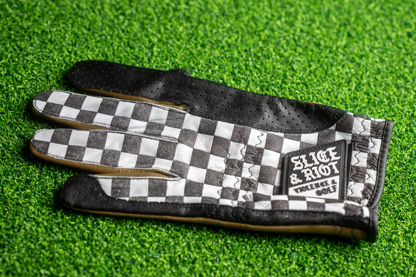 The Birdie or Die Golf Glove
